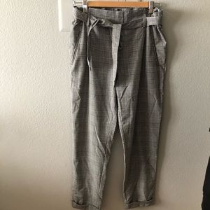 Never worn zara trf culloet pants